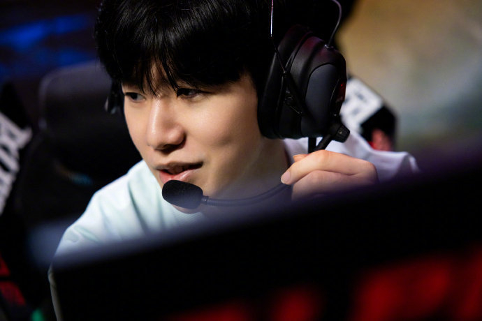 的前提下 的前提下