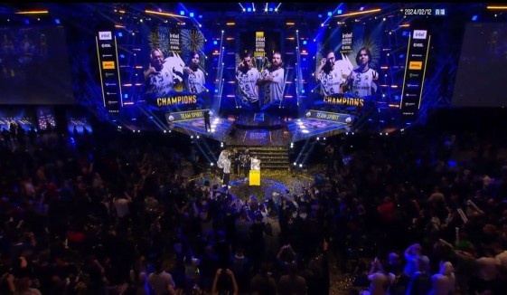 尼克斯的主 尼克斯的主