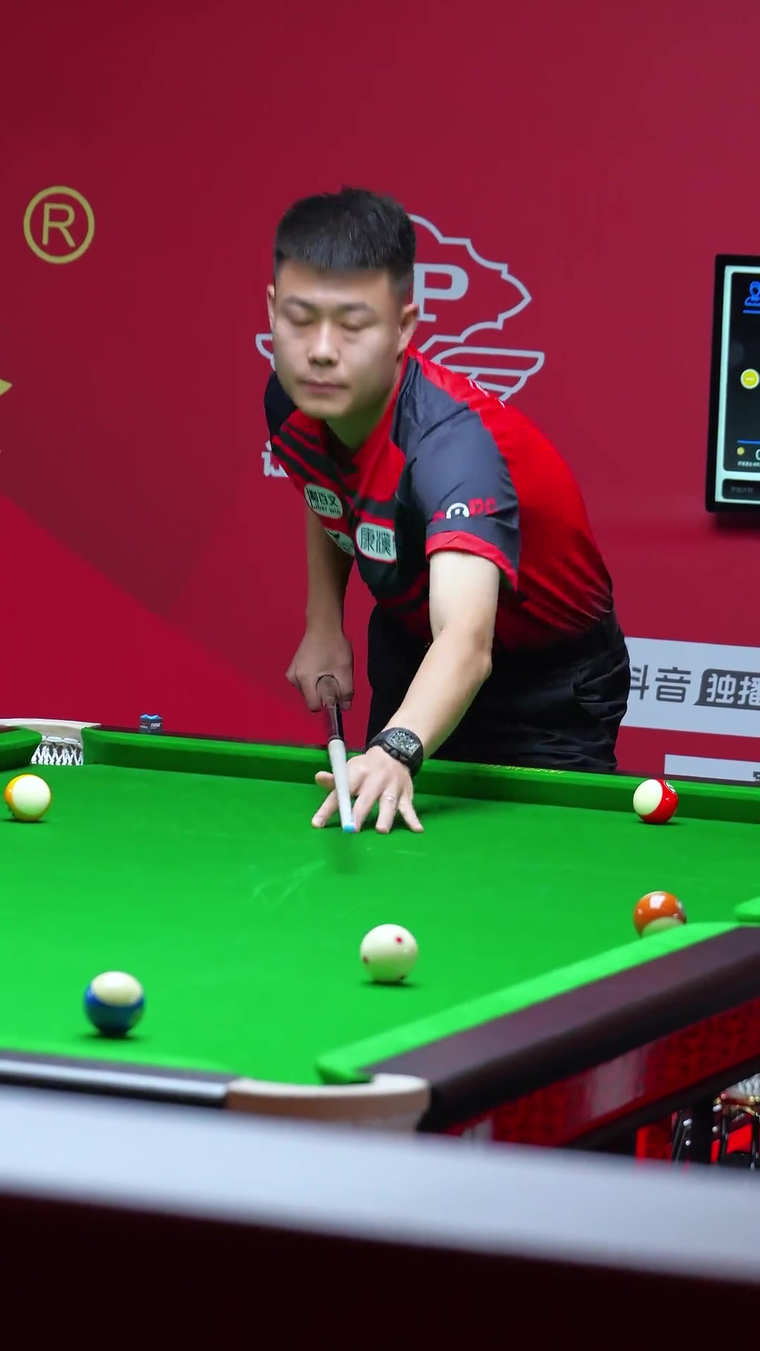 的双线发展 的双线发展