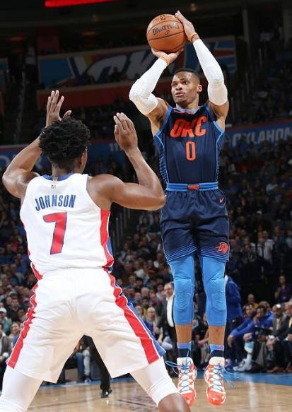 冕展开激烈 冕展开激烈